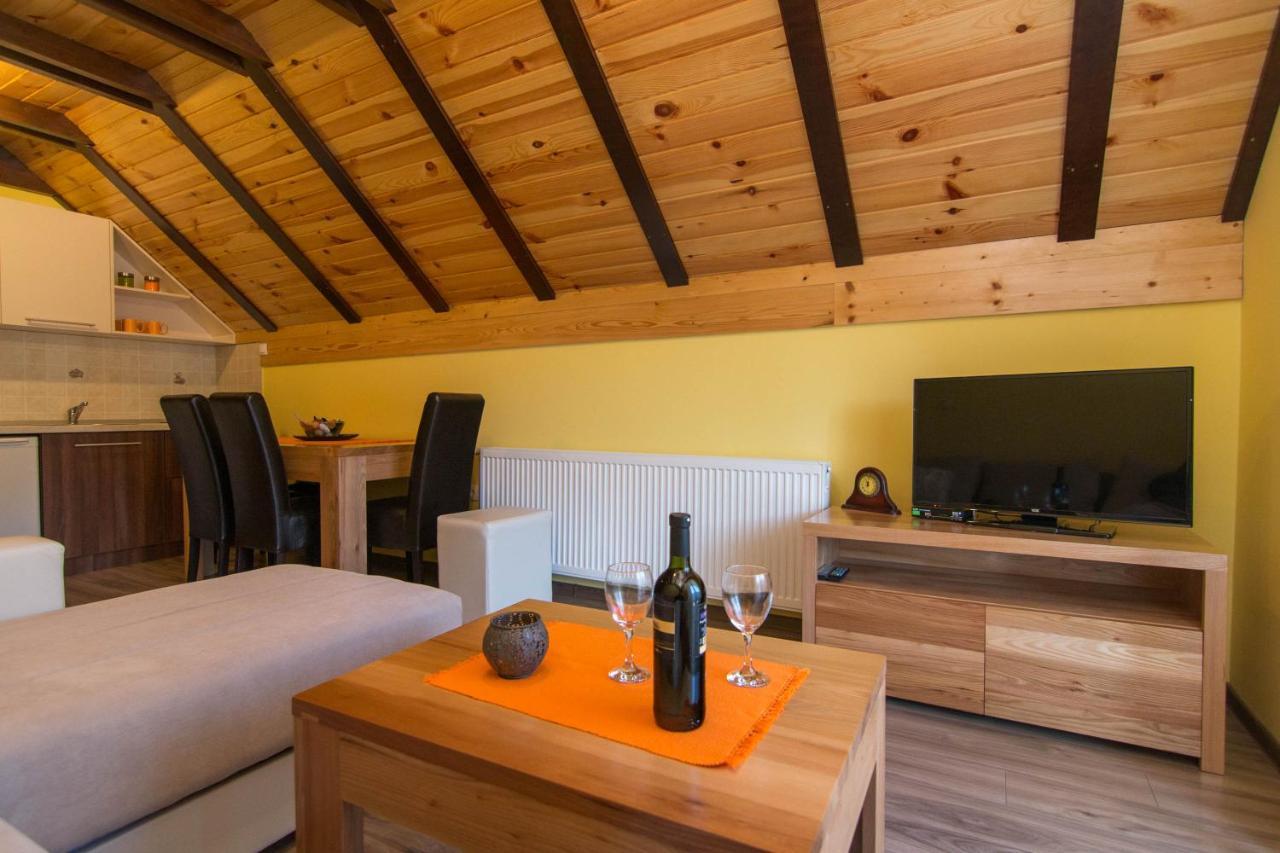 Apartmani Suncani Breg Tara Mitrovac Esterno foto