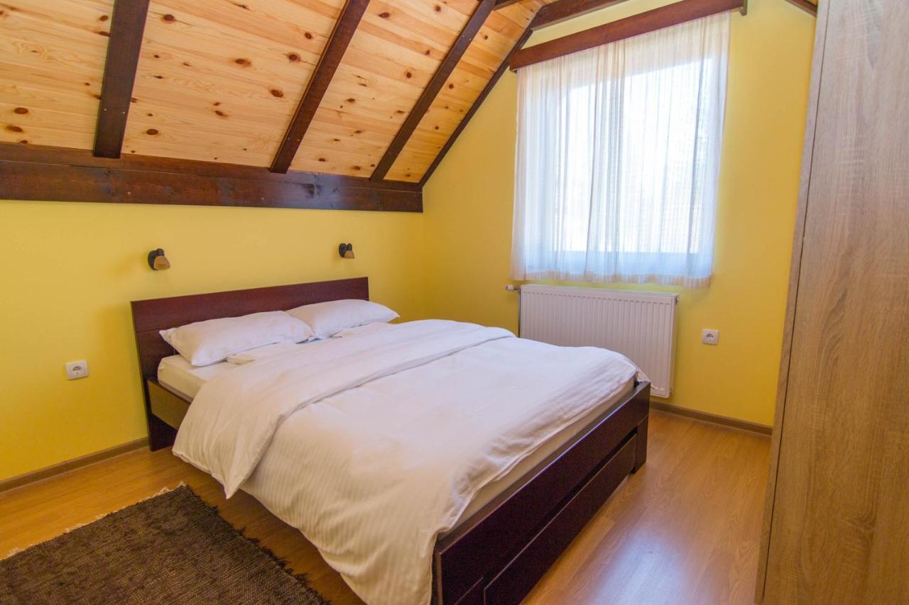 Apartmani Suncani Breg Tara Mitrovac Esterno foto