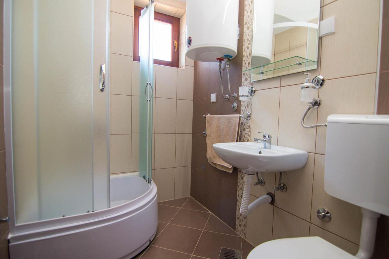 Apartmani Suncani Breg Tara Mitrovac Esterno foto