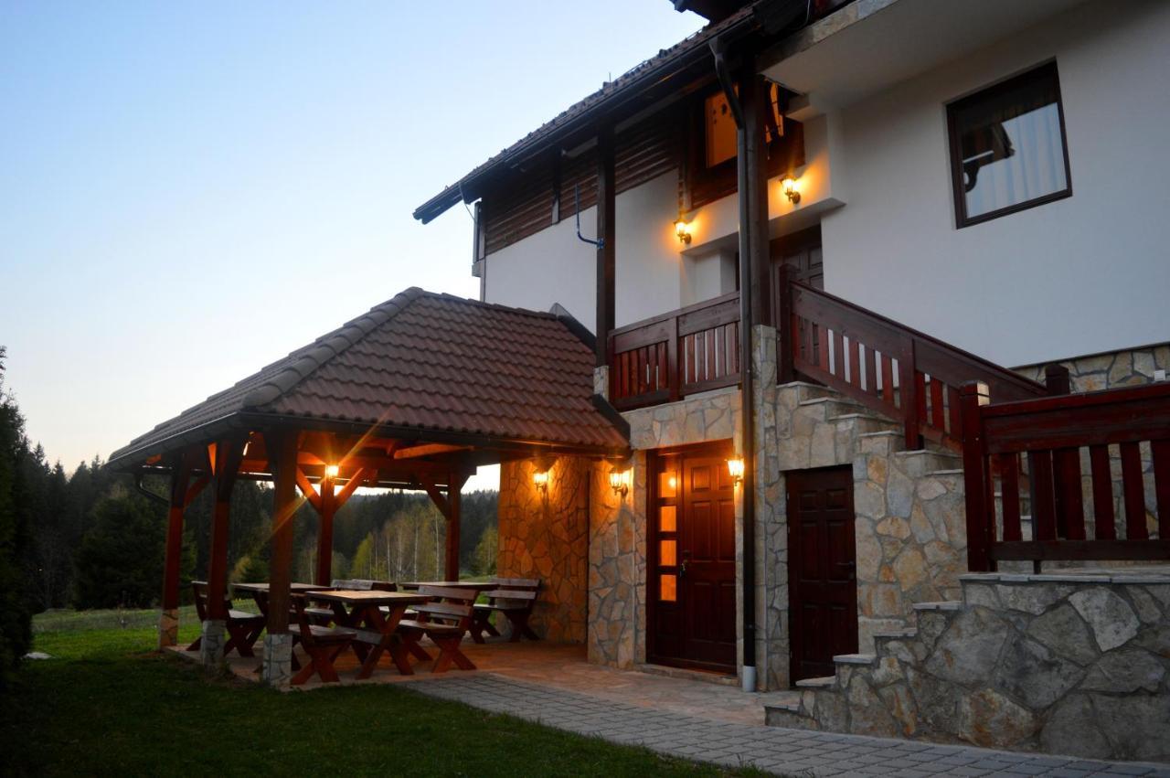 Apartmani Suncani Breg Tara Mitrovac Esterno foto